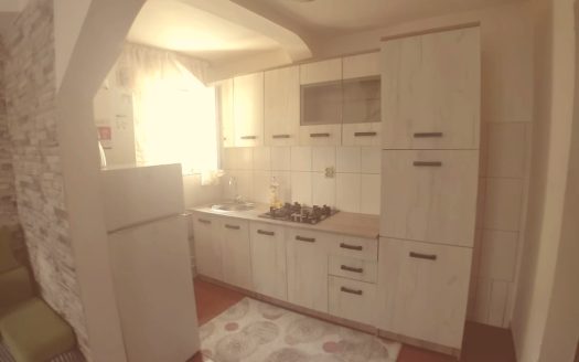 Apartament de inchiriat cu 3 camere
